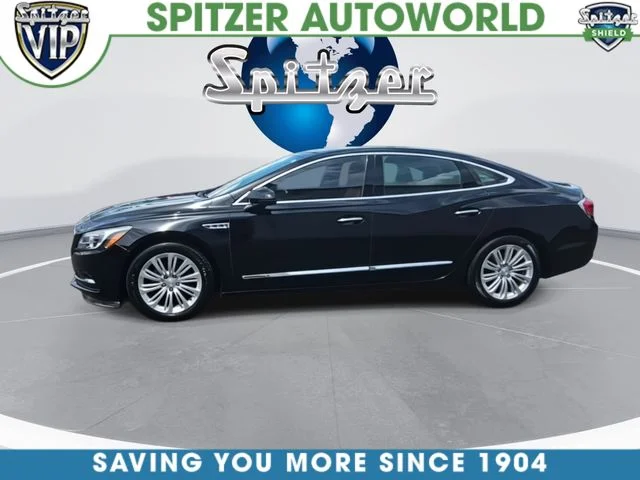 Used 2019 Black Buick Essence image 4