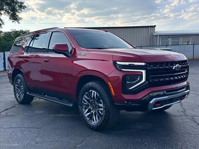 Used 2026 Red Chevrolet Z71 image 2