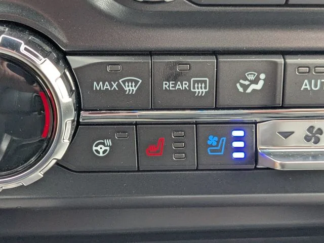 New 2026 Glacier Gray Metallic Tri-Coat Ford F-250® Platinum® image 21