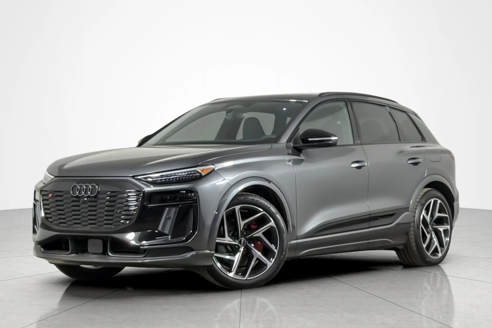 New 2027 Daytona Gray Pearl Effect Audi Premium Plus quattro image 1