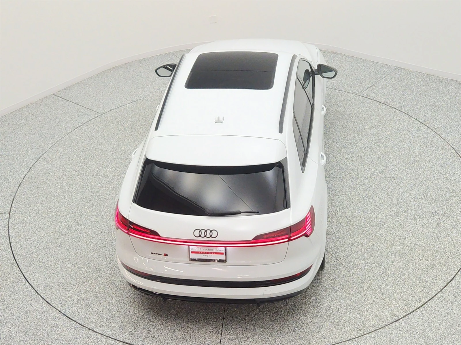 Used 2023 Glacier White Metallic Audi Premium Plus quattro image 27