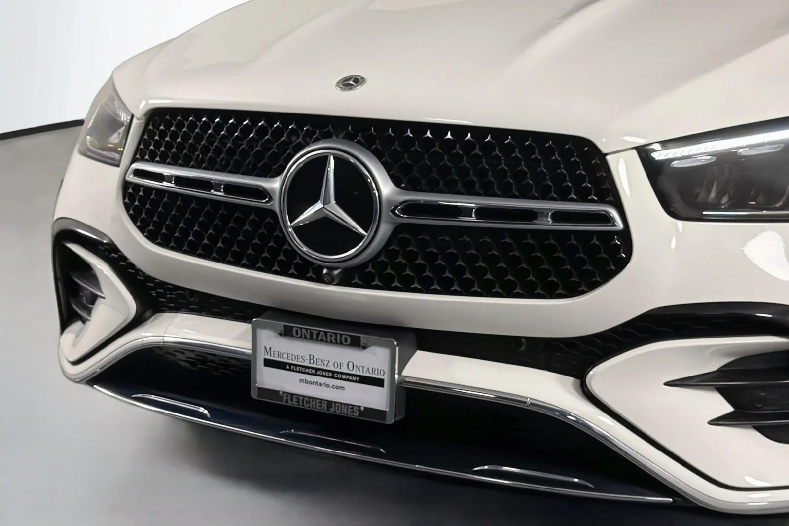 Certified Used 2024 Polar White Mercedes-Benz 450 image 13