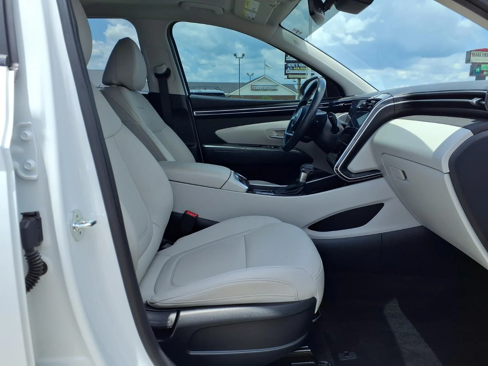 Certified Used 2024 White Hyundai SEL image 13
