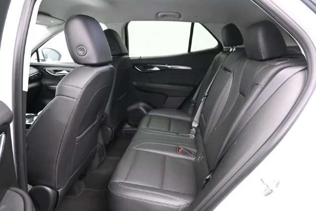 Used 2024 Summit White Buick Preferred image 21