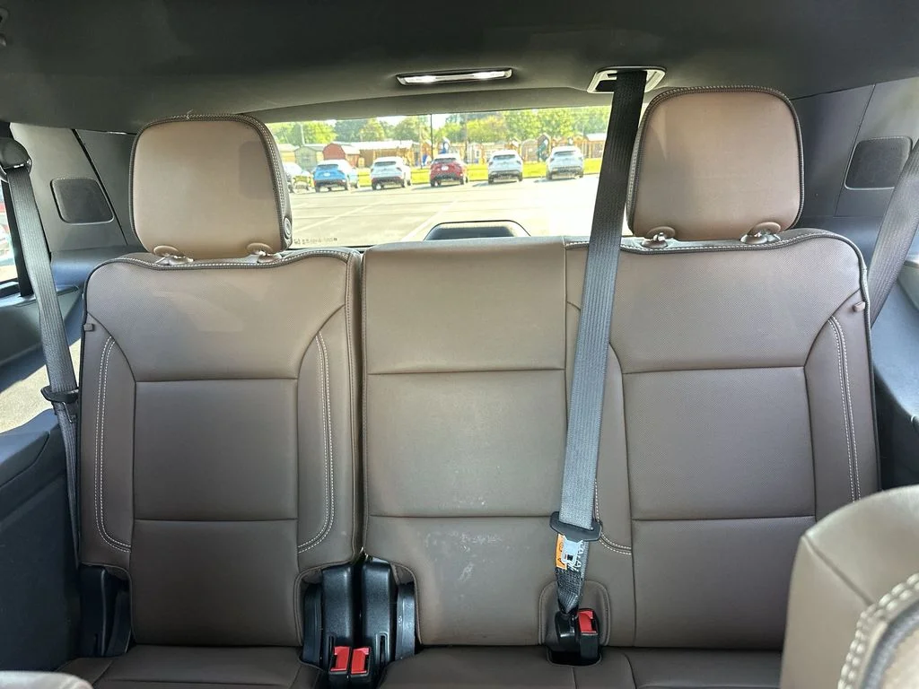 Used 2025 Red Chevrolet High Country image 29