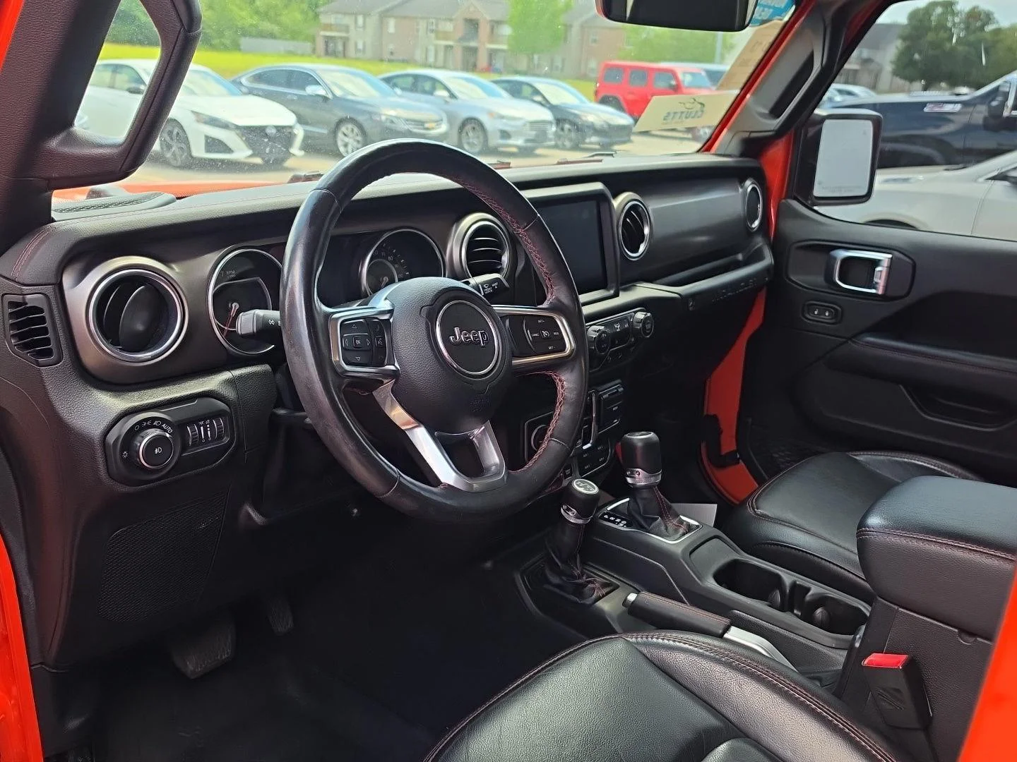 Used 2019 Punkn Metallic Clearcoat Jeep Rubicon image 5