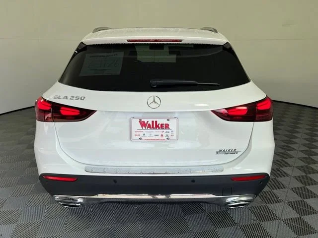 New 2026 Polar White Mercedes-Benz GLA 250 image 49