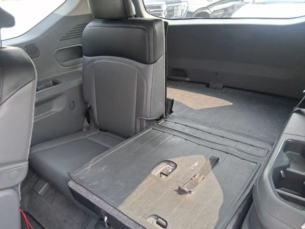 Used 2024 Black Kia Light Long Range image 13
