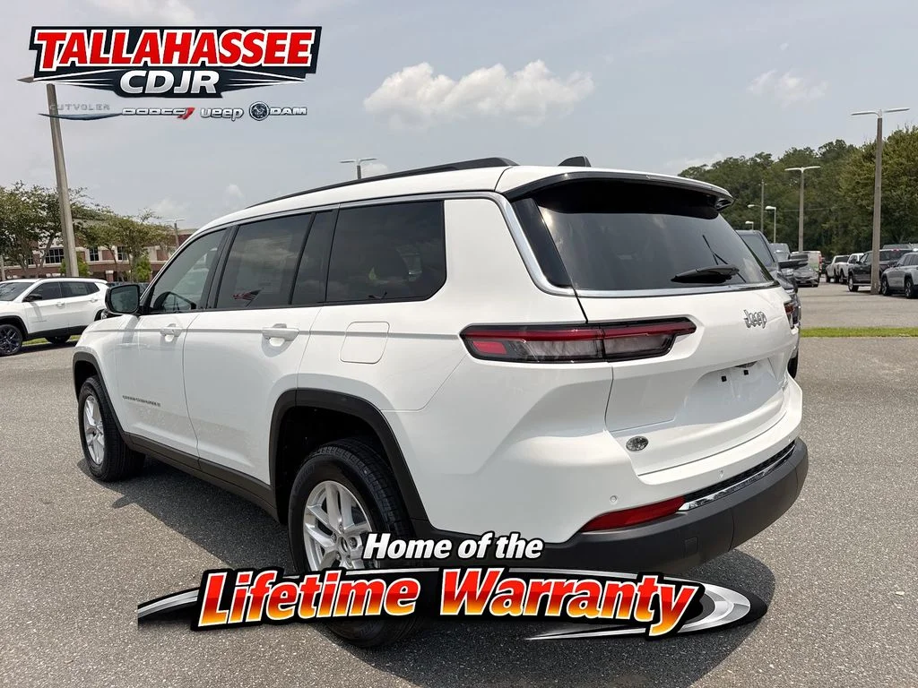 New 2026 Bright White Clear-Coat Exterior Paint Jeep  image 7