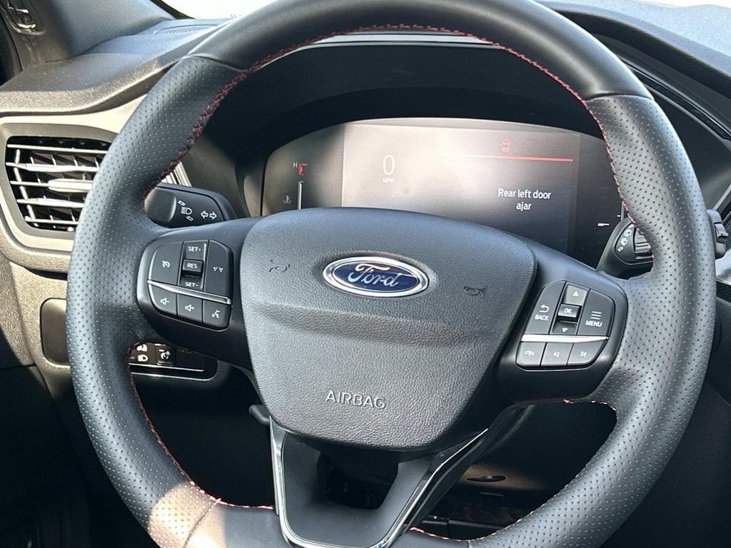 Used 2025 Silver Metallic Ford ST-Line image 14