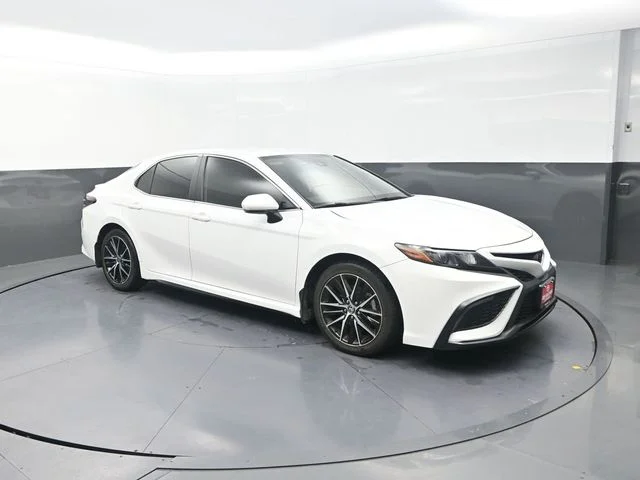 Used 2024 White Toyota SE image 10