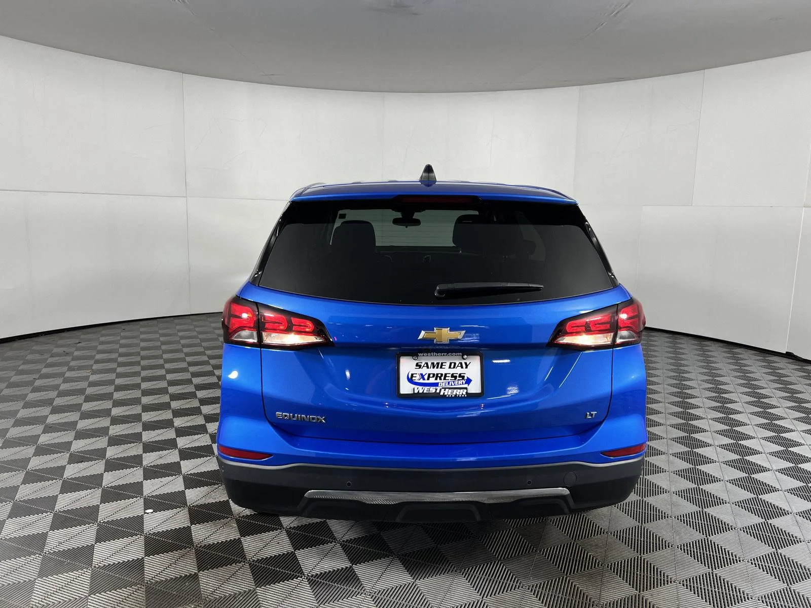 Used 2024 Riptide Blue Metallic Chevrolet LT image 9