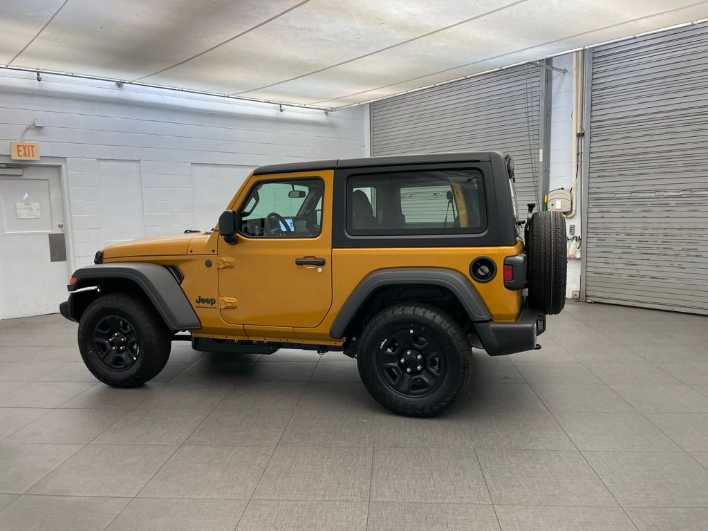 New 2026 Goldilocks Exterior Paint Jeep Sport image 5