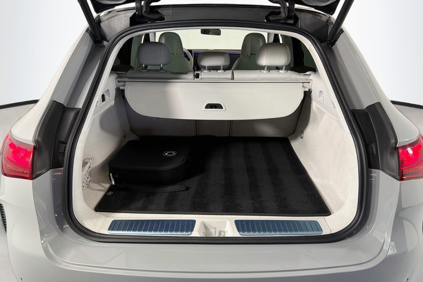 Certified Used 2023 MANUFAKTUR Alpine Grey Mercedes-Benz 350 image 23