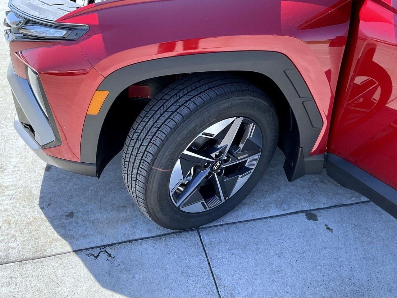 New 2026 Red Hyundai SEL Premium image 24
