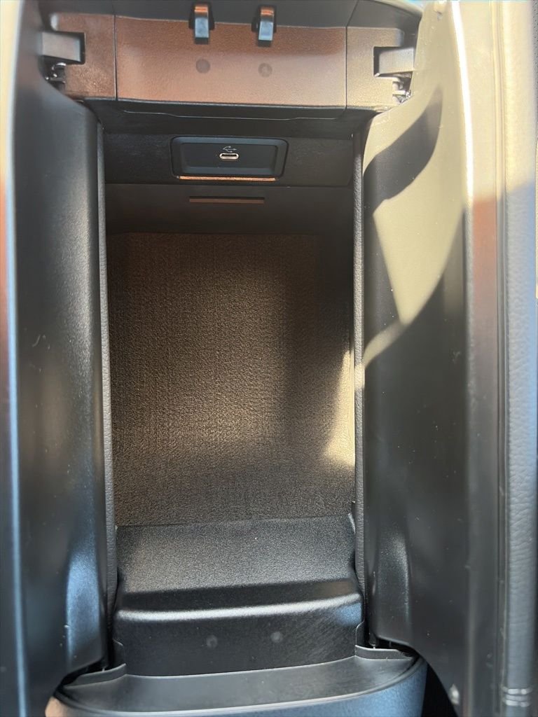 New 2026 Graphite Grey Metallic Mercedes-Benz CLE 450 image 26