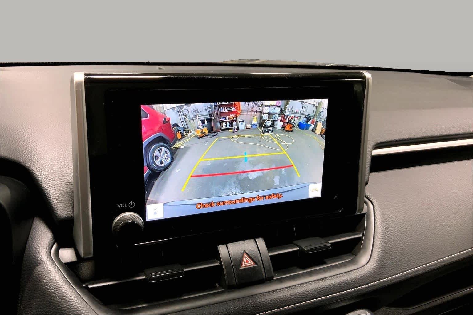 Used 2025 Silver Sky Metallic Toyota Hybrid XLE image 27