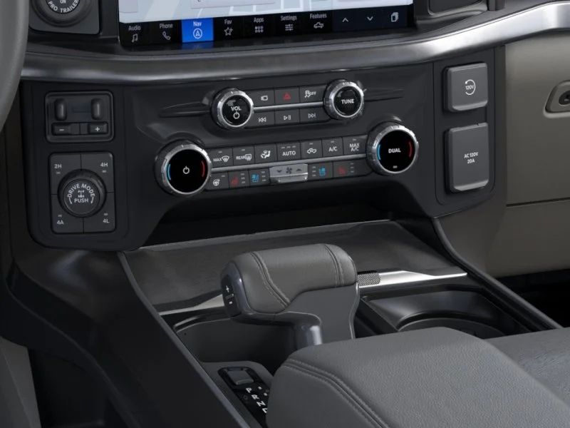 New 2026 Star White Metallic Tri-Coat Ford Platinum image 48