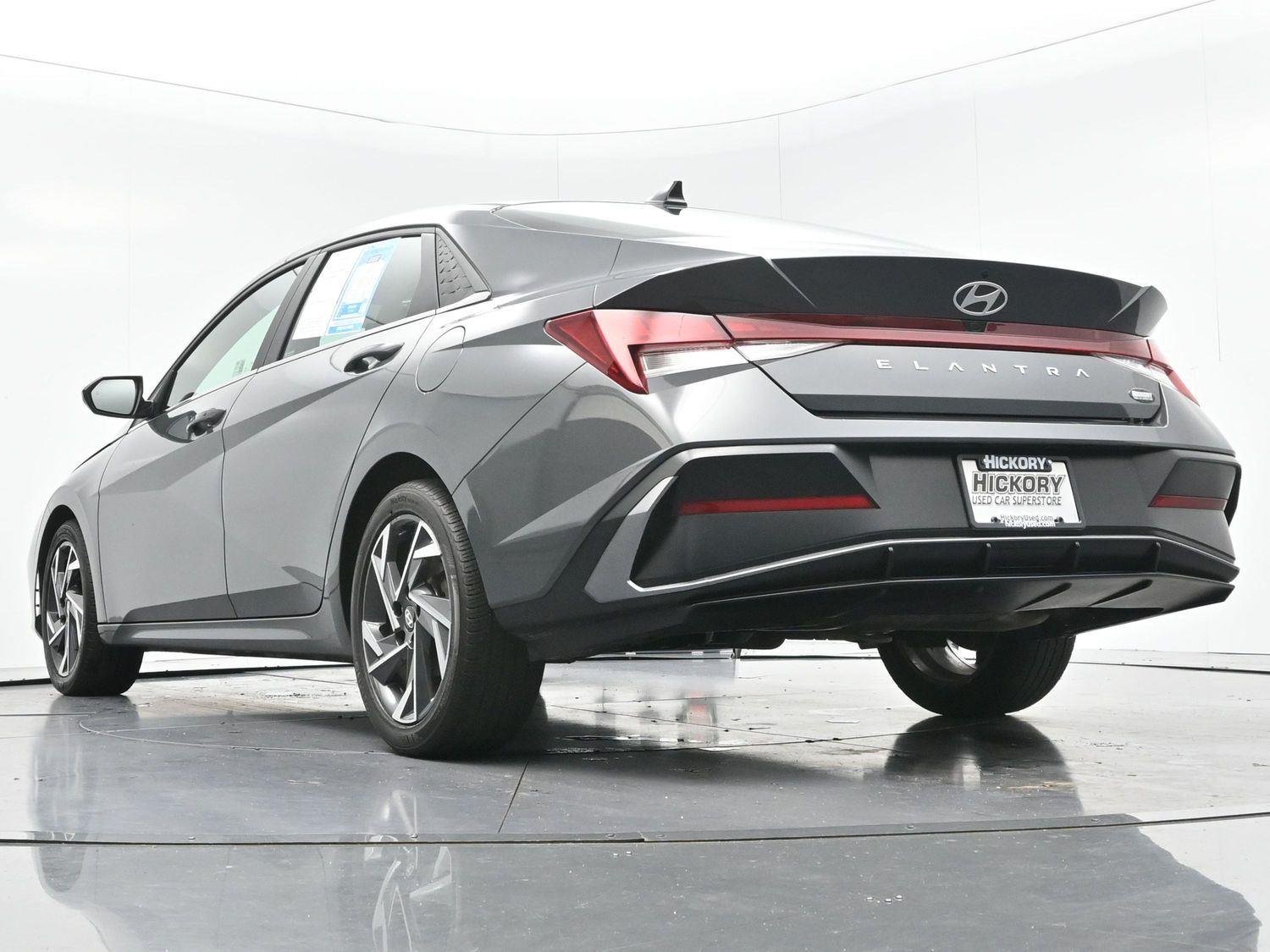Used 2024 Ecotronic Gray Hyundai SEL image 50