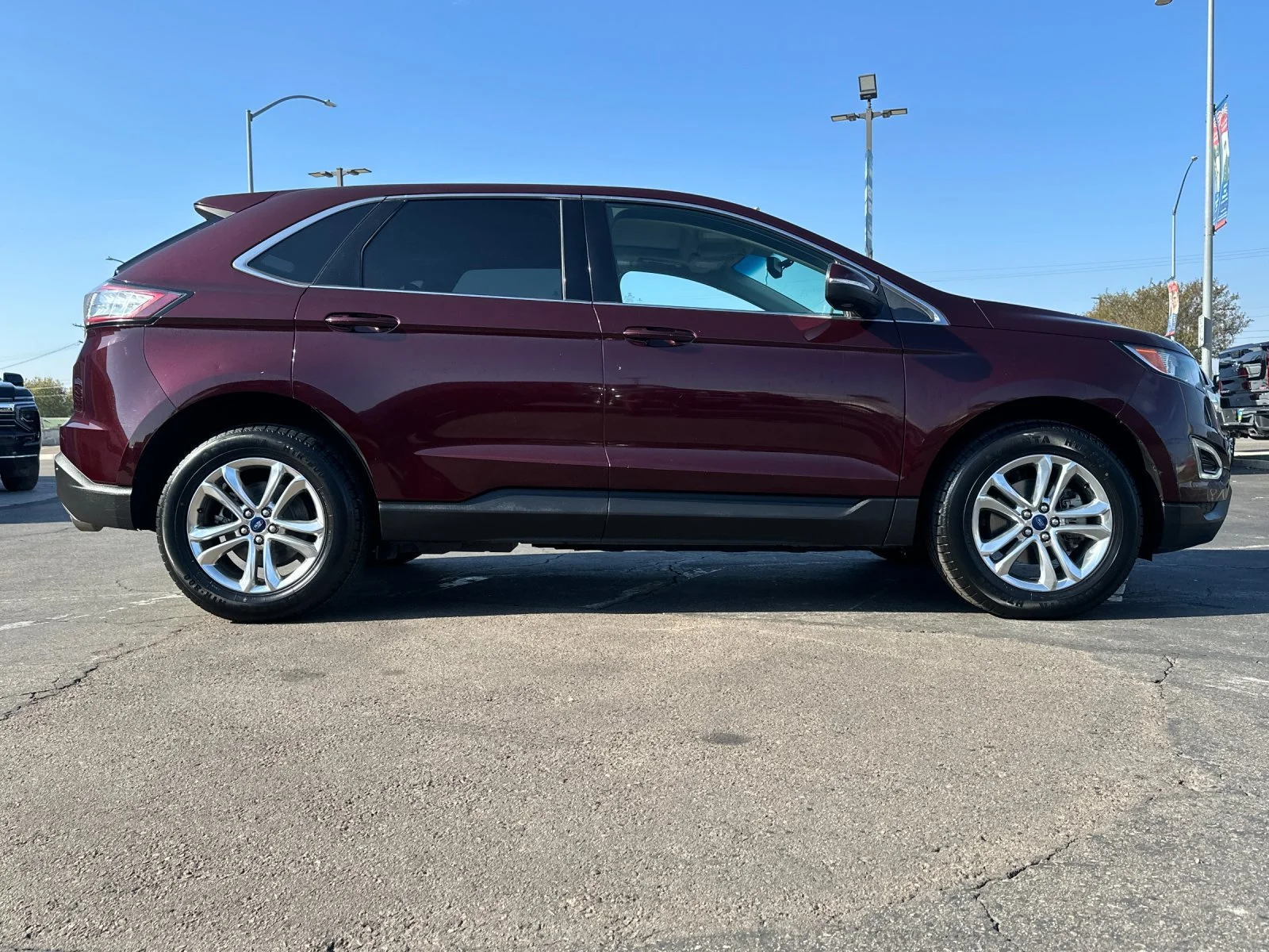 Used 2017 Red Ford SEL image 3