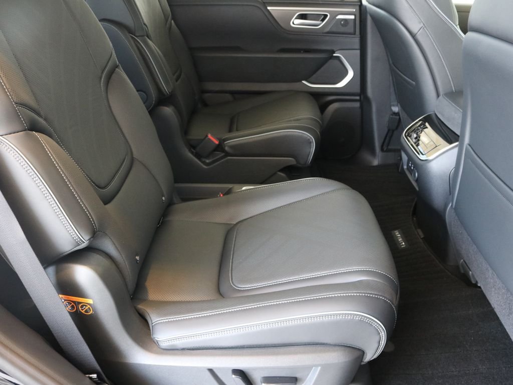 New 2026 BLACK OBSIDIAN INFINITI Luxe 4WD image 46