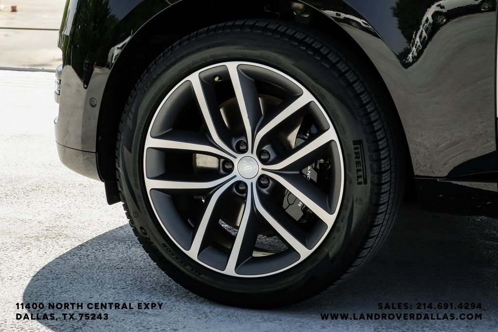 Certified Used 2024 Black Land Rover SE image 41
