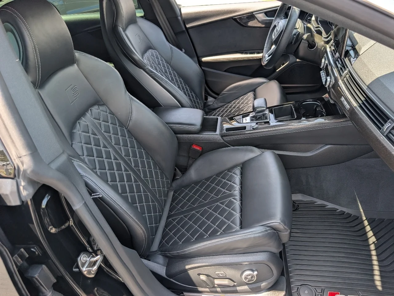 Used 2023 Mythos Black Metallic Audi Premium Plus image 6