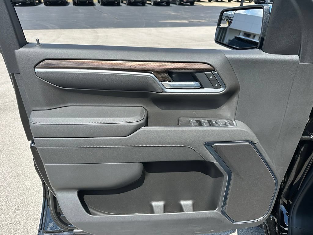 2026 Chevrolet Silverado 1500 LT - Photo 12