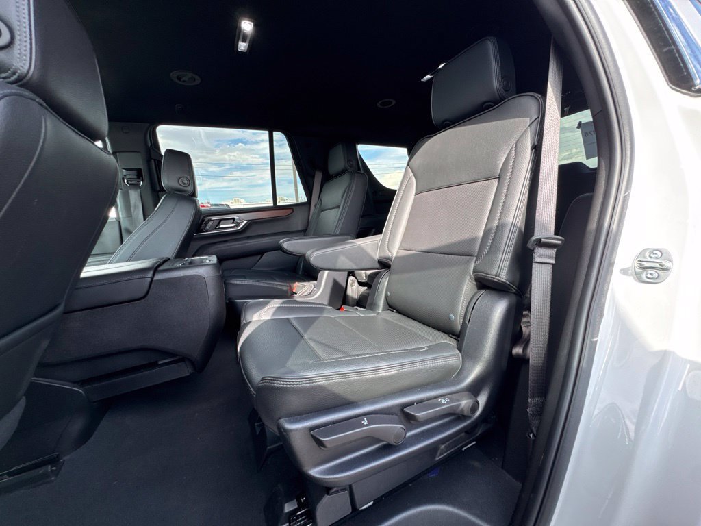 Used 2025 Summit White GMC Denali image 15