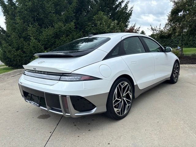 Used 2023 Serenity White Hyundai SEL image 6