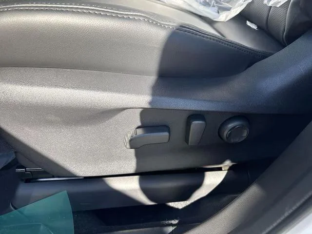 New 2026 CRYSTAL WHITE PEARL Subaru Touring 7-Passenger image 12