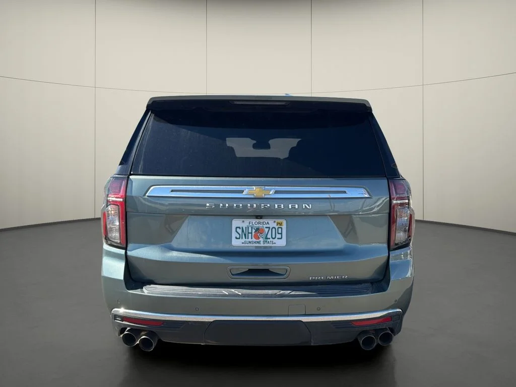 Used 2023 Green Chevrolet Premier image 6