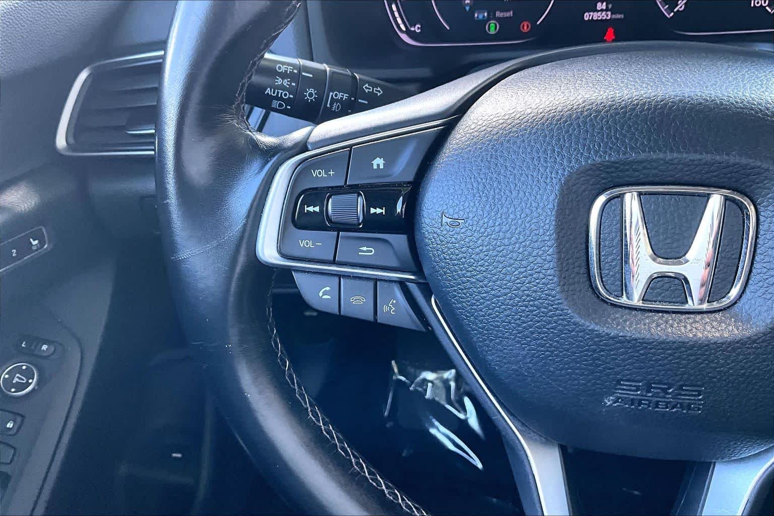 Used 2020 Lunar Silver Metallic Honda EX-L image 24