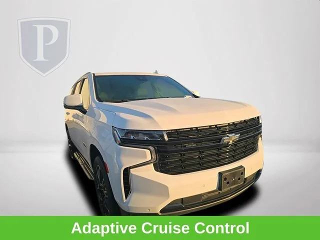 Used 2023 SUMMIT WHITE Chevrolet RST image 2