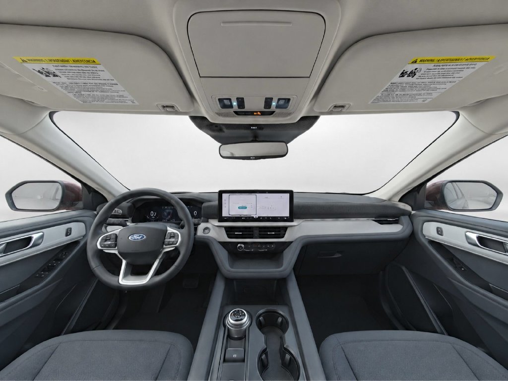 New 2026 Vapor Blue Metallic Ford Active image 13