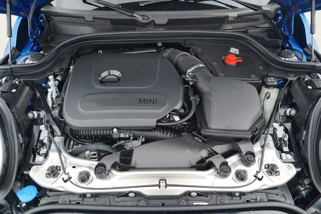 2026 MINI Hardtop 2 Door S - Photo 12