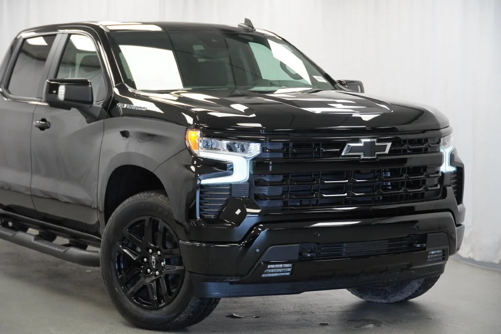 New 2026 Black Chevrolet RST image 9