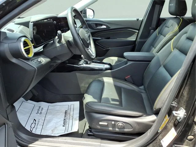 Certified Used 2025 Black Chevrolet ACTIV image 17