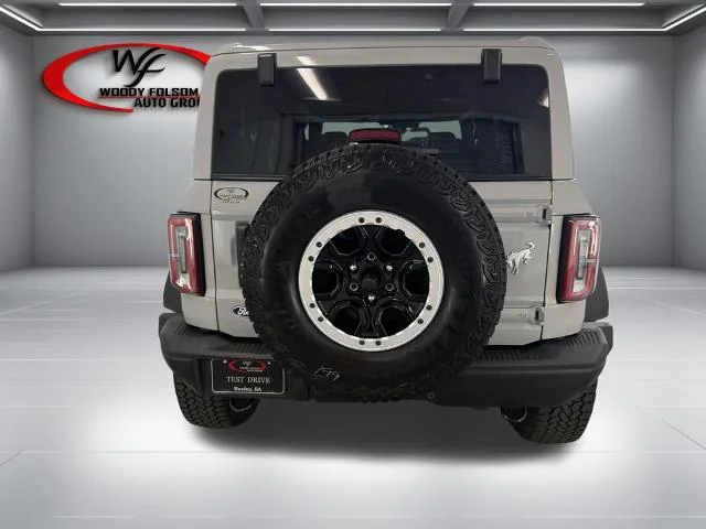 New 2026 Avalanche Gray Ford Badlands® image 23