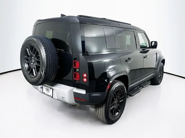 New 2025 Black Land Rover S image 5