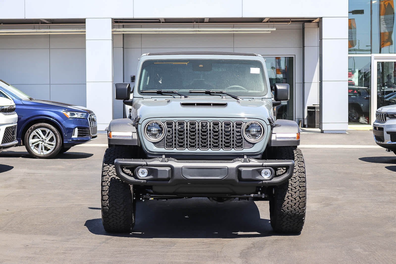 New 2026 Anvil Clear-Coat Exterior Paint Jeep Moab 392 image 2