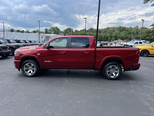 New 2026 Molten Red Pearl-Coat Exterior Paint RAM BIG HORN image 4