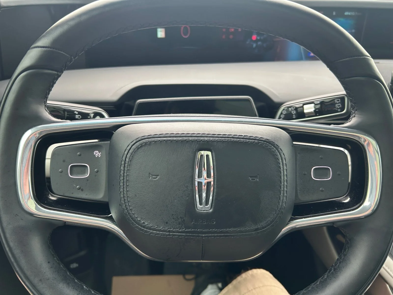 Used 2024 GRAY Lincoln RESERVE AWD image 23