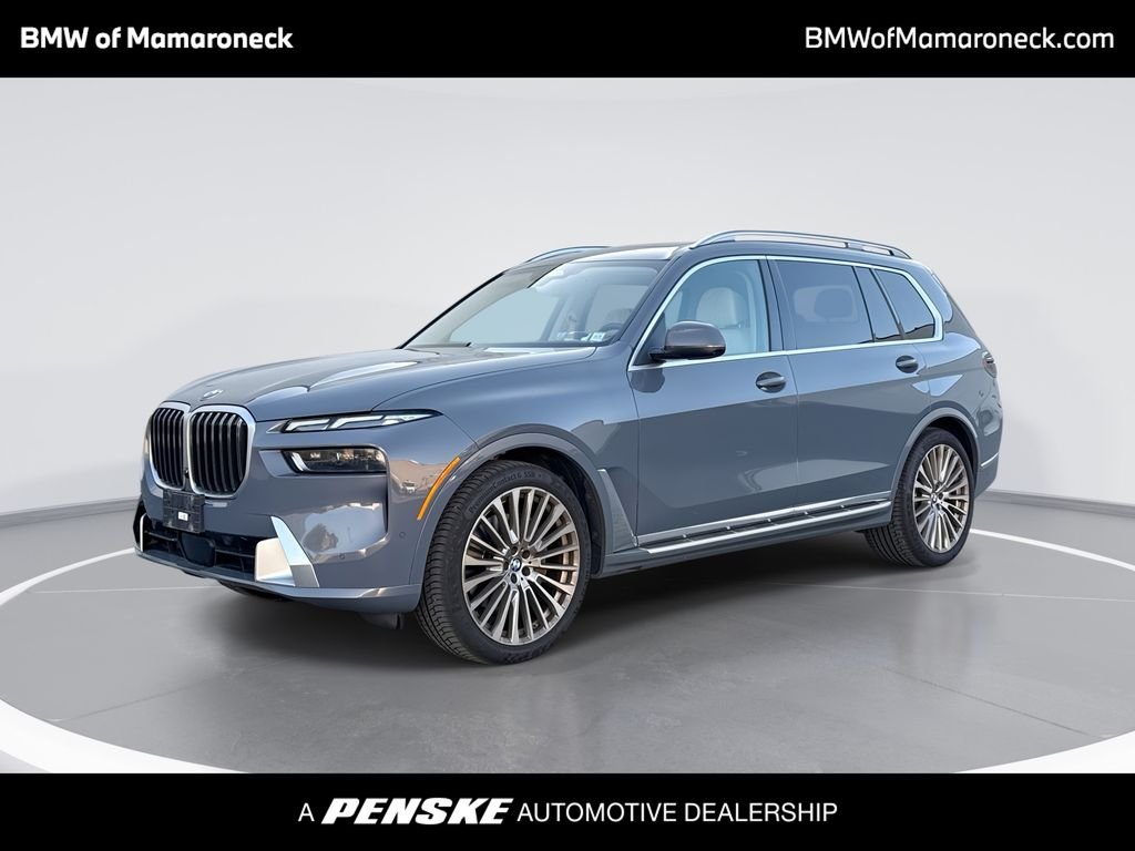 2023 BMW X7