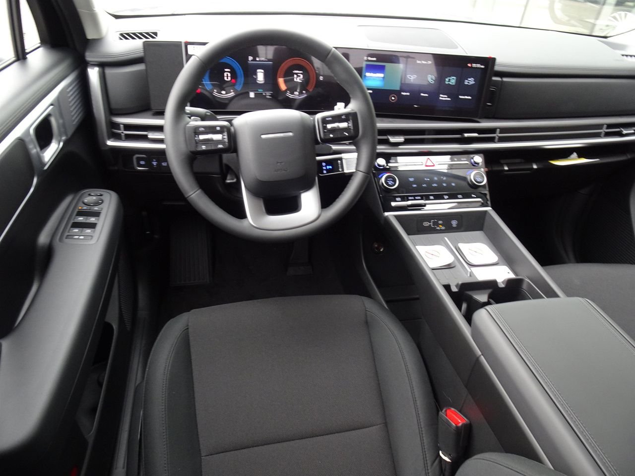 New 2026 Black Hyundai SE image 12