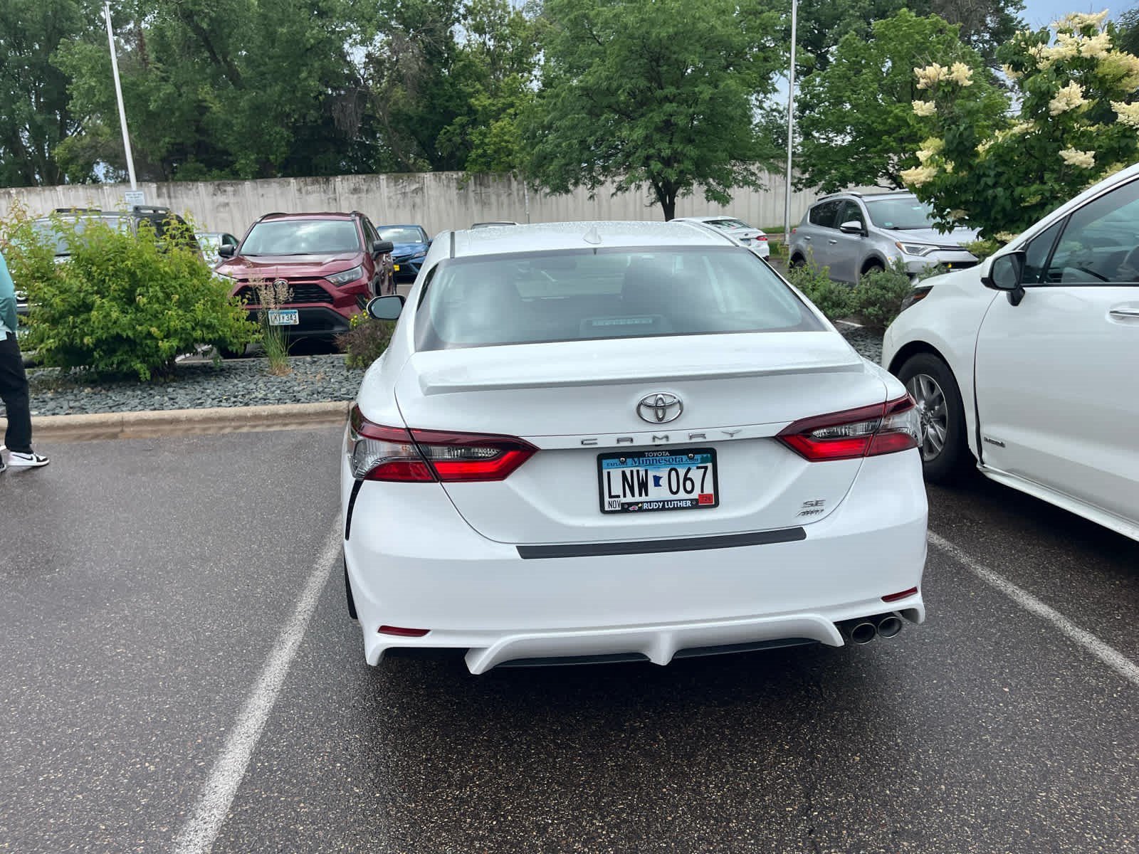 Used 2024 Ice Cap Toyota SE image 5