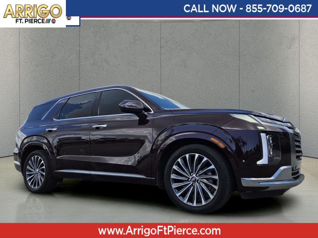 Used 2023 Sierra Burgundy Hyundai Calligraphy image 1