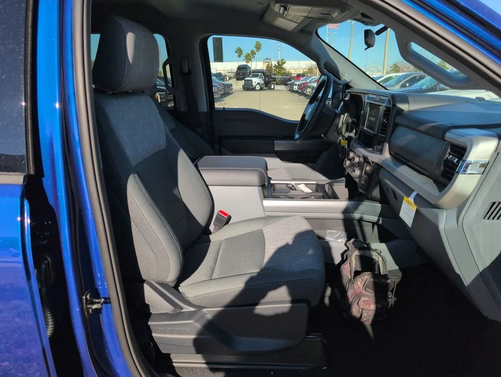 New 2026 Blue Ford XLT image 12