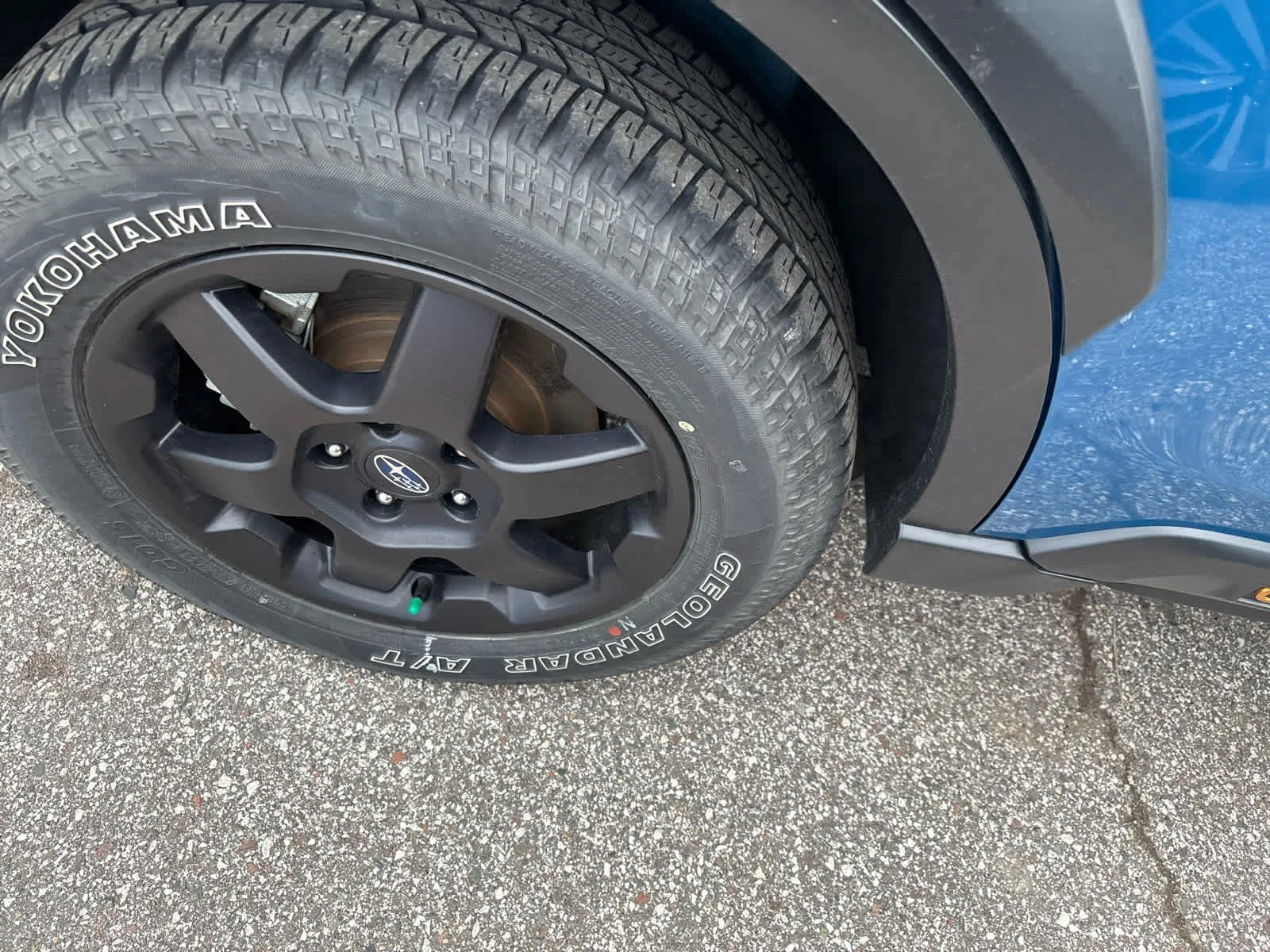 Used 2024 Geyser Blue Subaru Wilderness image 5
