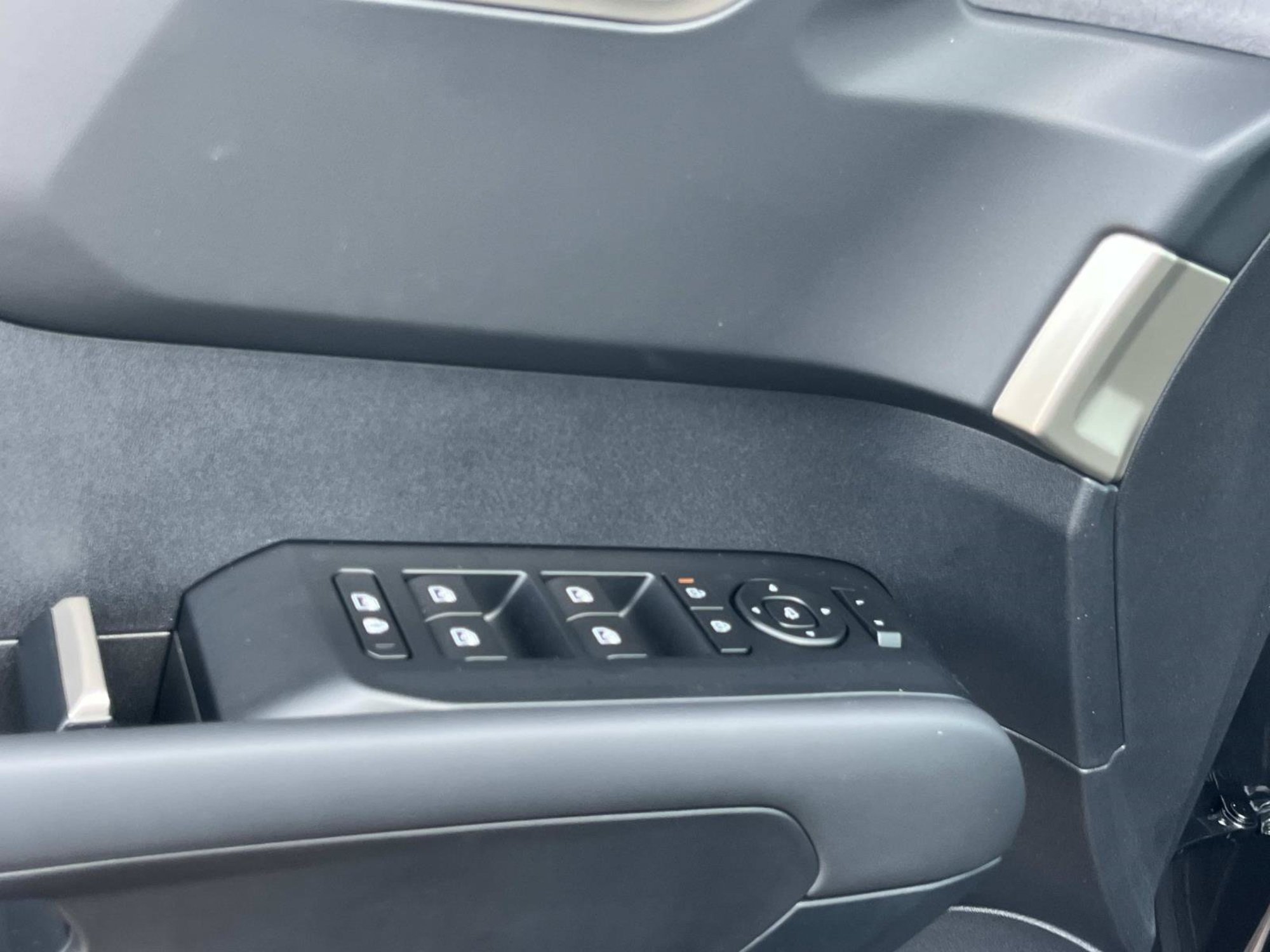New 2027 Panthera Metal Kia EX image 21